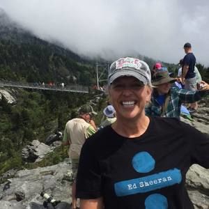 Meet your Posher, April